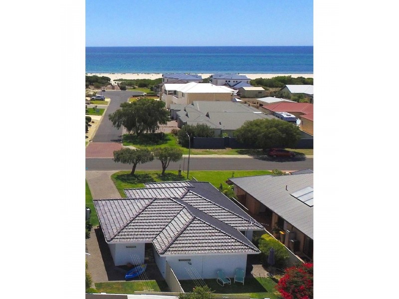 2 Casuarina Drive, Geographe WA 6280