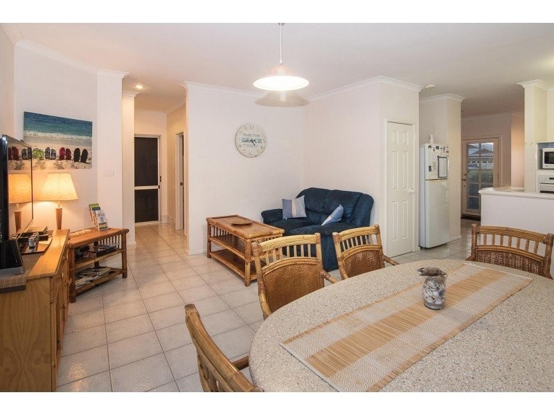 2 Casuarina Drive, Geographe WA 6280