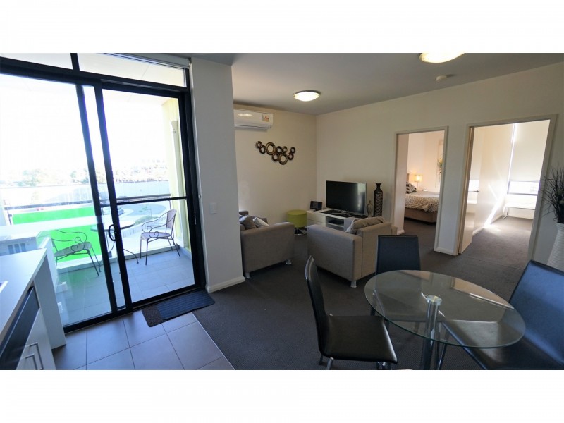 16/6 Points Way, Cockburn Central WA 6164