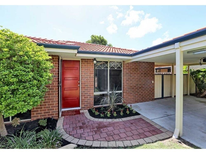 5 Woodhouse Circuit, Canning Vale WA 6155