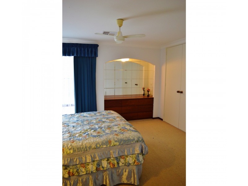 8 Mais Court, Bateman WA 6150