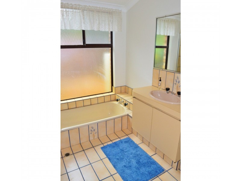 8 Mais Court, Bateman WA 6150