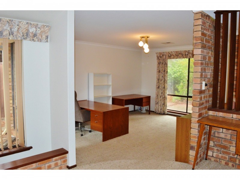 8 Mais Court, Bateman WA 6150
