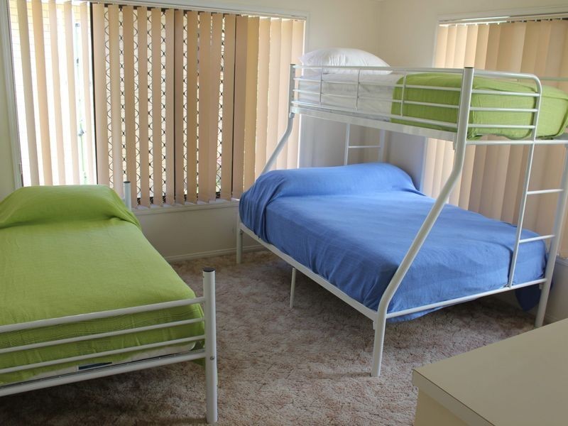 82 Riverview Drive, Burrum Heads QLD 4659