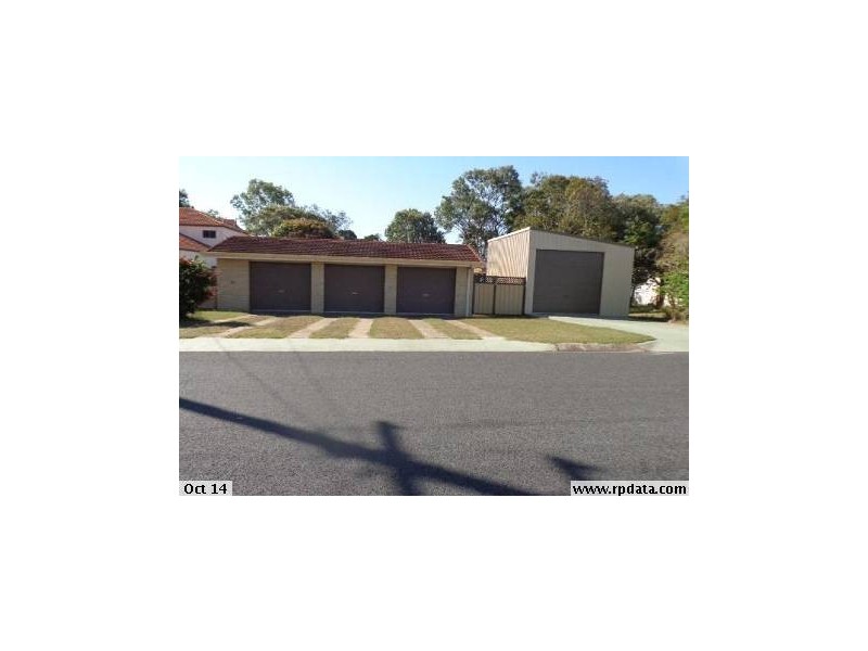 82 Riverview Drive, Burrum Heads QLD 4659