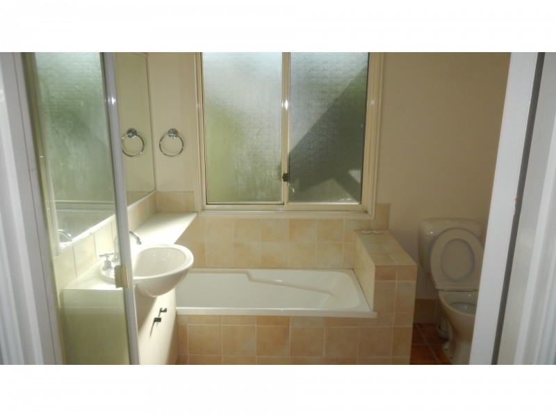 2 Redgum Court, Bellbird Park QLD 4300