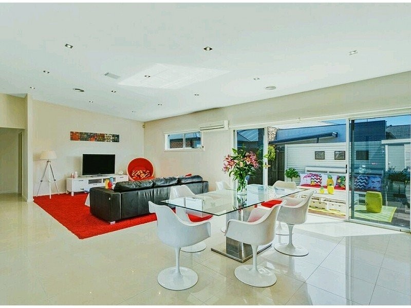 12 Lein Court, Highton VIC 3216