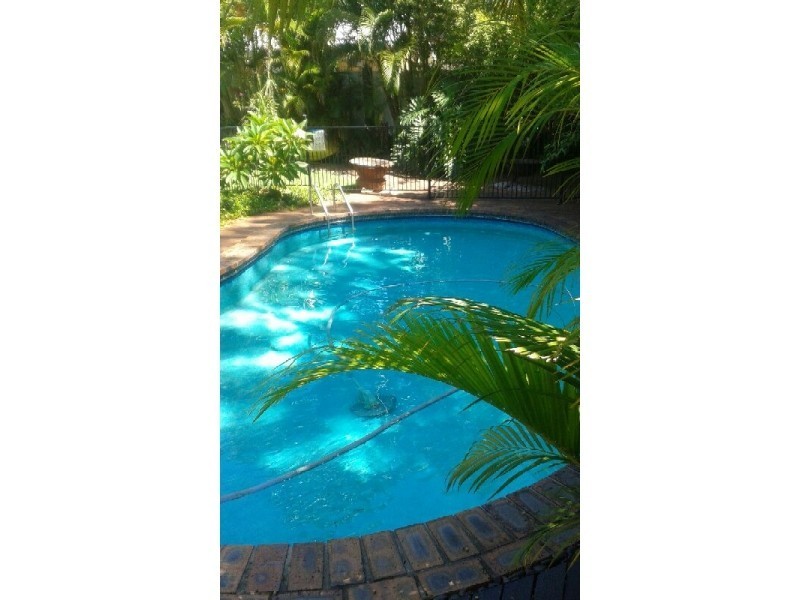 37 Babirra Street, Hope Island QLD 4212