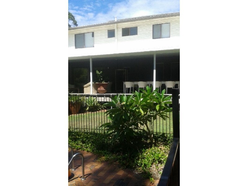 37 Babirra Street, Hope Island QLD 4212