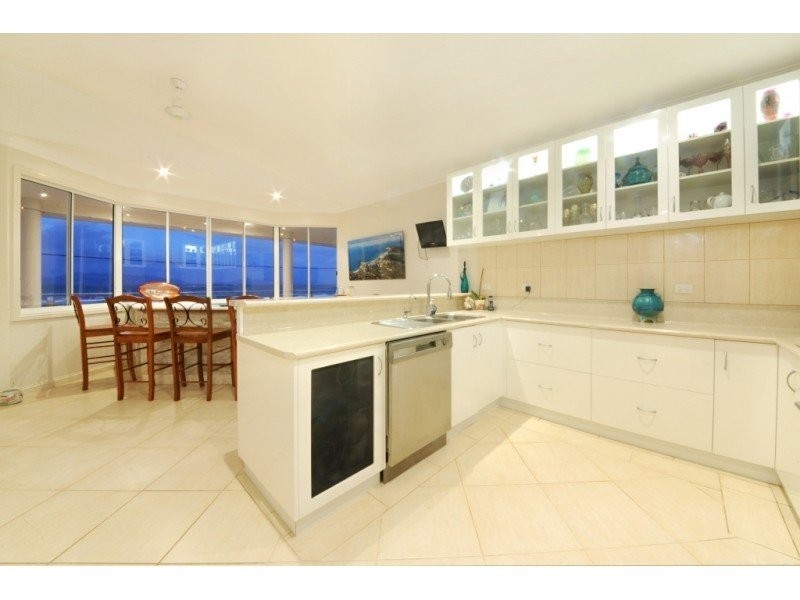 15 Bluewater Parade, Bowen QLD 4805