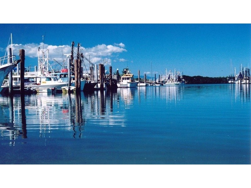 15 Bluewater Parade, Bowen QLD 4805