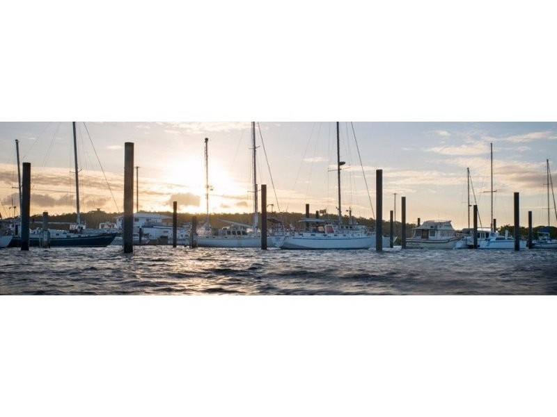 15 Bluewater Parade, Bowen QLD 4805