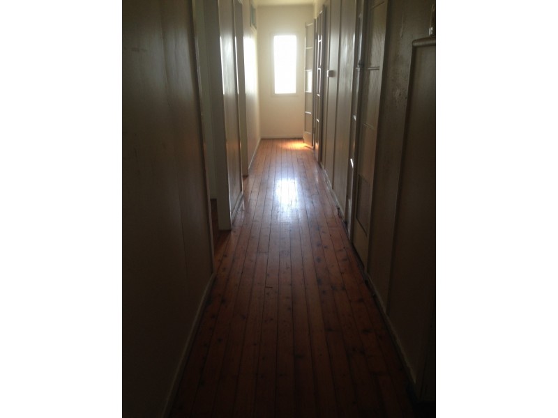 229 Ford Street, Berserker QLD 4701
