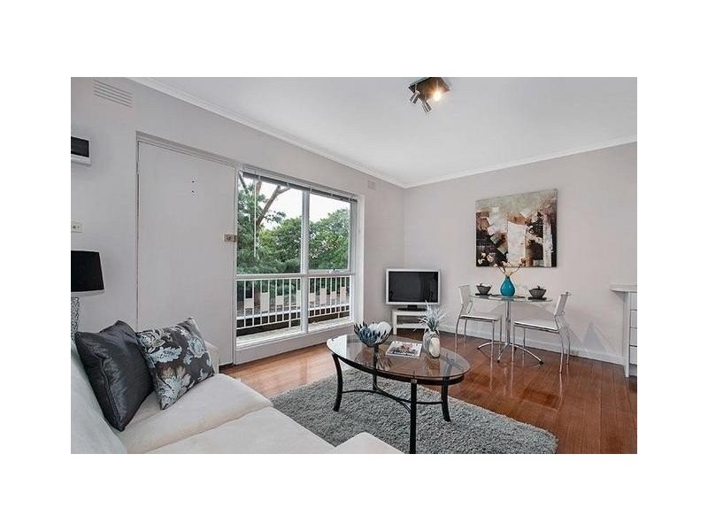 9/30 Oak Grove, Malvern East VIC 3145