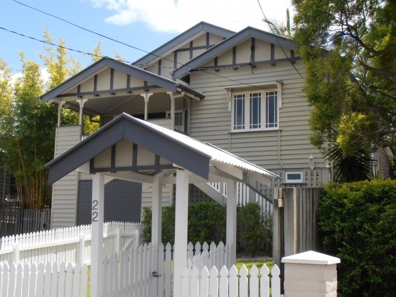 22 Noble Street, Camp Hill QLD 4152