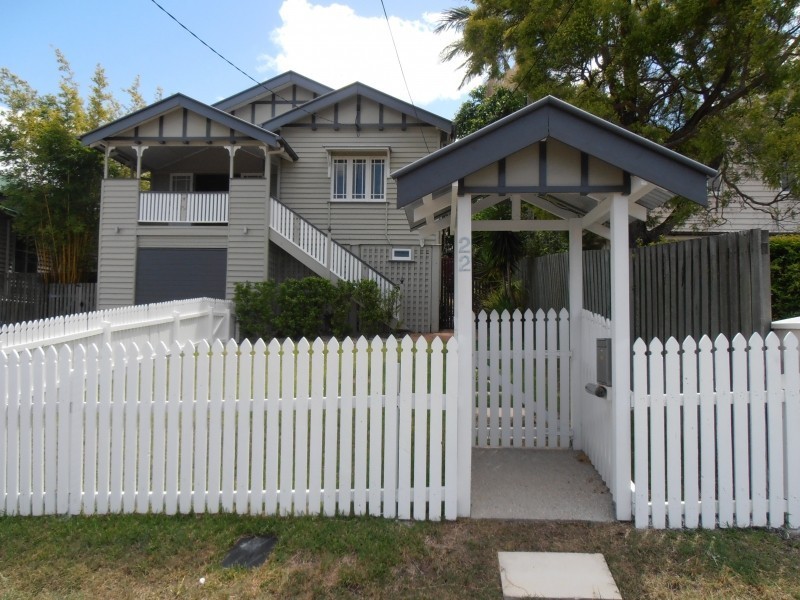 22 Noble Street, Camp Hill QLD 4152