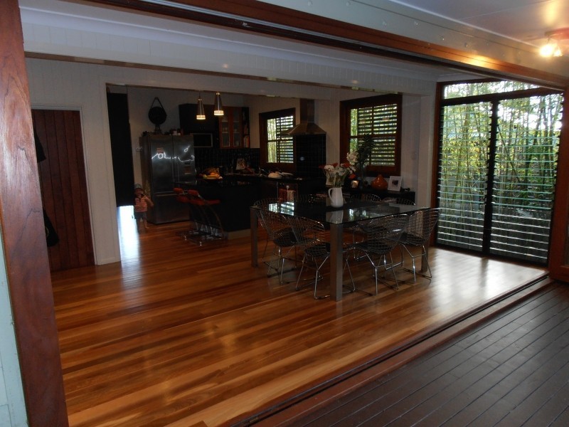 22 Noble Street, Camp Hill QLD 4152