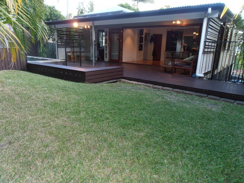 22 Noble Street, Camp Hill QLD 4152