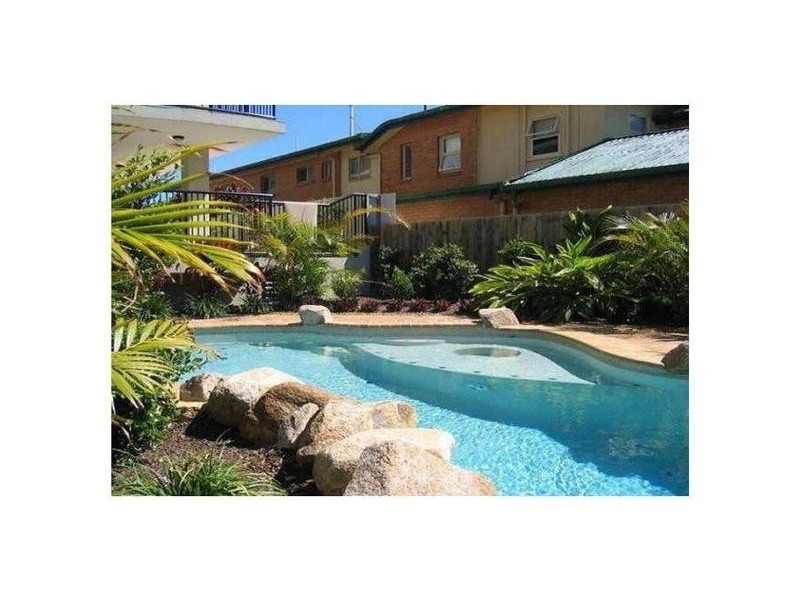 2/26 Bath Street, Labrador QLD 4215