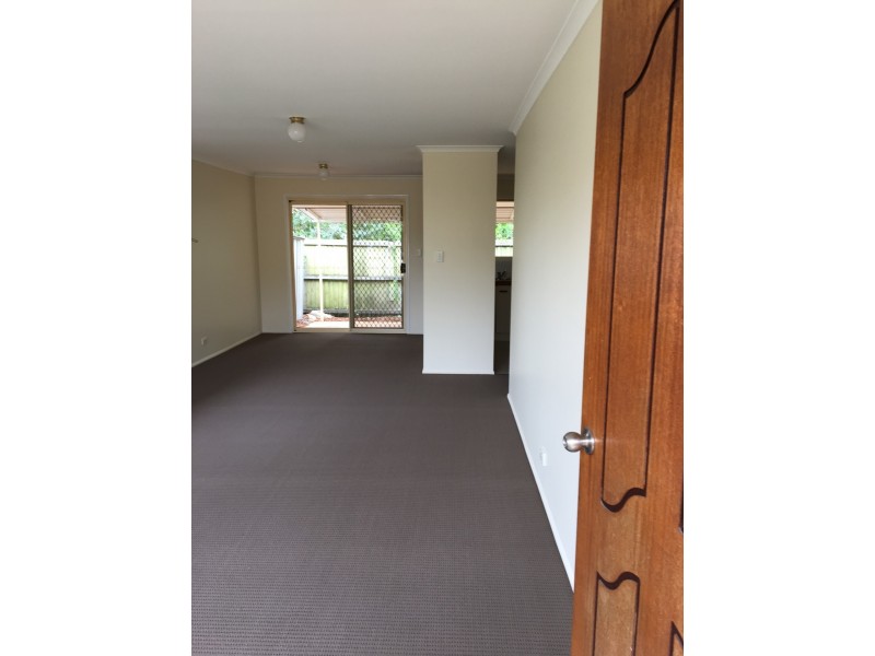 4/19A Dudleigh Street, Booval QLD 4304