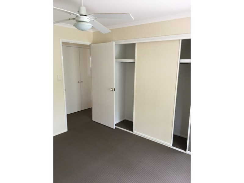 4/19A Dudleigh Street, Booval QLD 4304