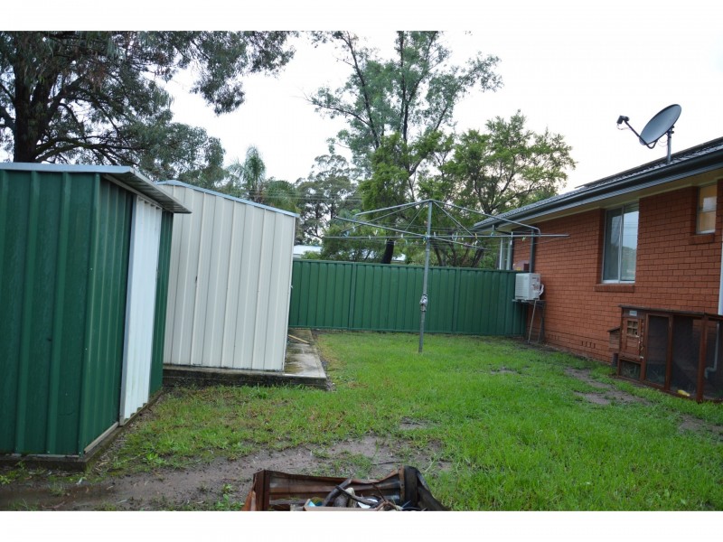 5 Milne Street, Tahmoor NSW 2573