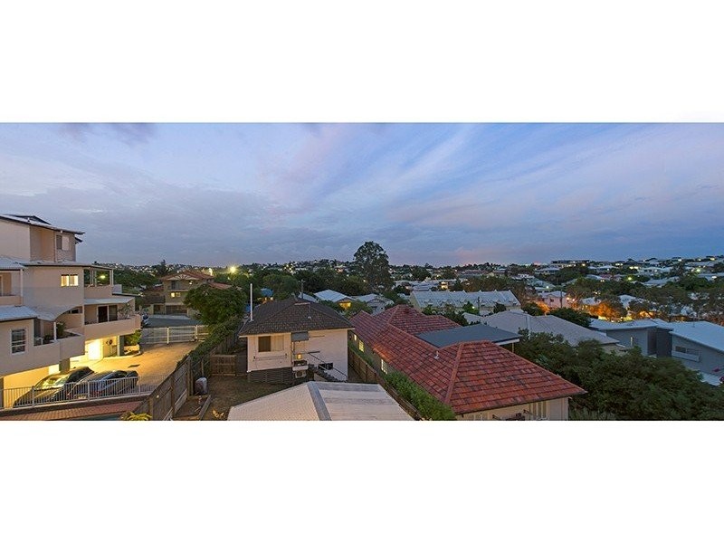 17A Forbes Street, Hawthorne QLD 4171