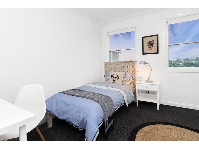 17A Forbes Street, Hawthorne QLD 4171