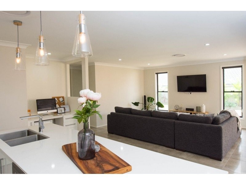 44 Brittania Drive, Tanilba Bay NSW 2319