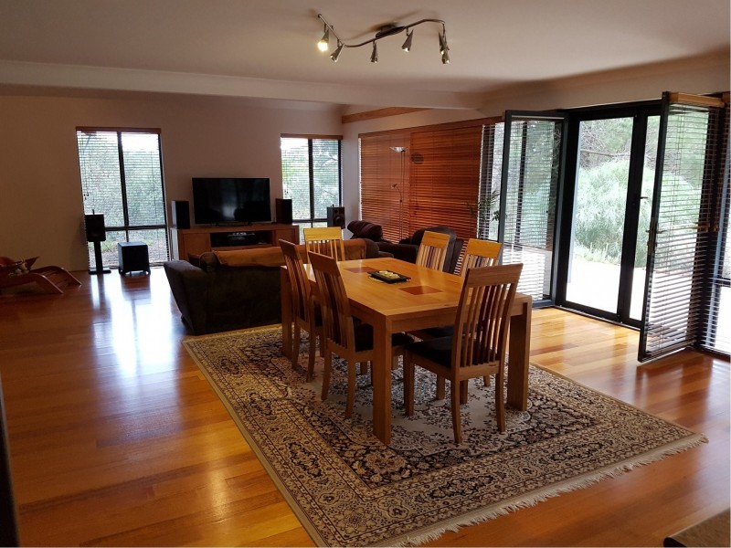 3 Keast Way, Bedfordale WA 6112