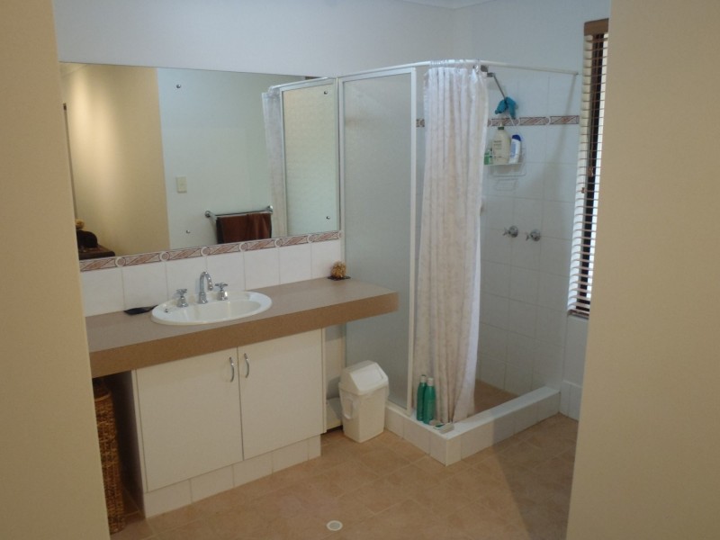 3 Keast Way, Bedfordale WA 6112