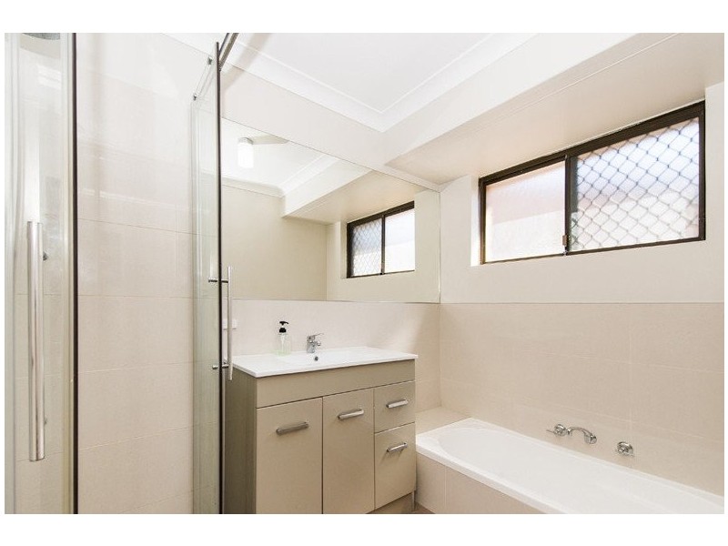 59 Grenadier Drive, Thornlie WA 6108