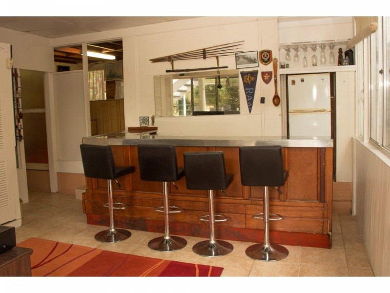 90 Toohey Road, Tarragindi QLD 4121