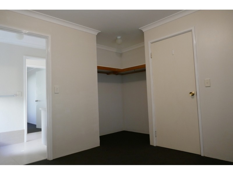 29 Reveley Close, Seville Grove WA 6112