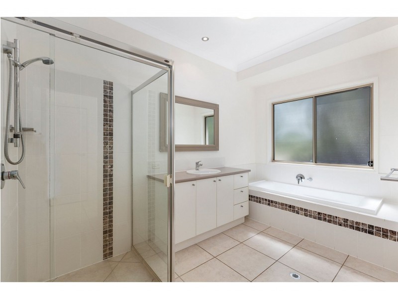 20 Panavista Court, Doonan QLD 4562