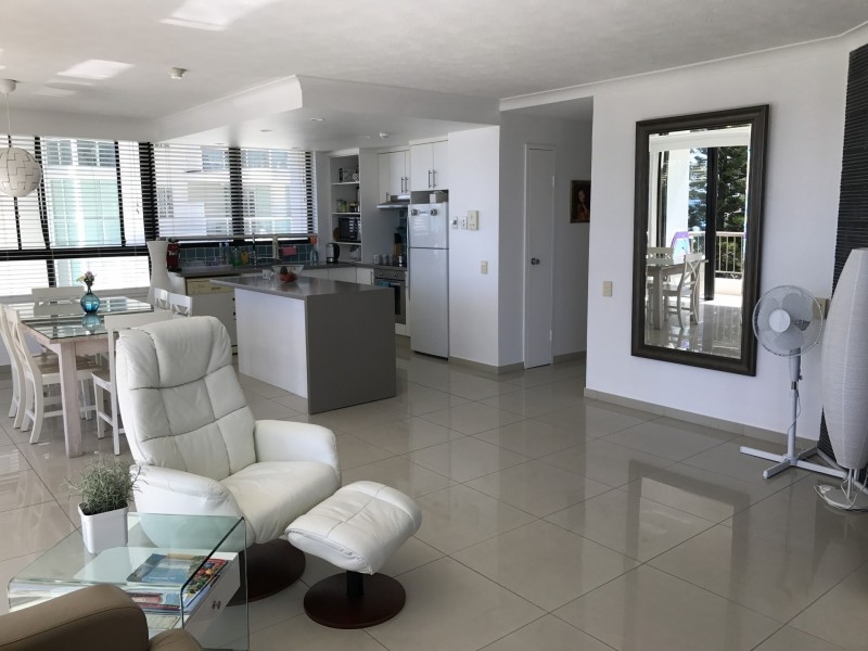 10/3576 Main Beach Parade, Main Beach QLD 4217
