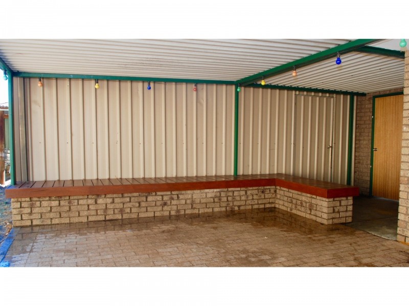 4 Itea Court, High Wycombe WA 6057