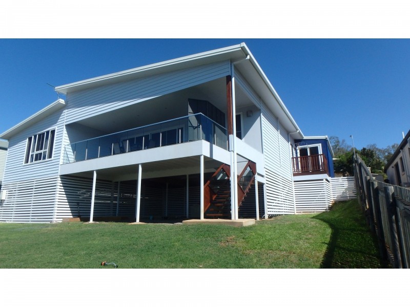 8 Rosewood Street, Taranganba QLD 4703