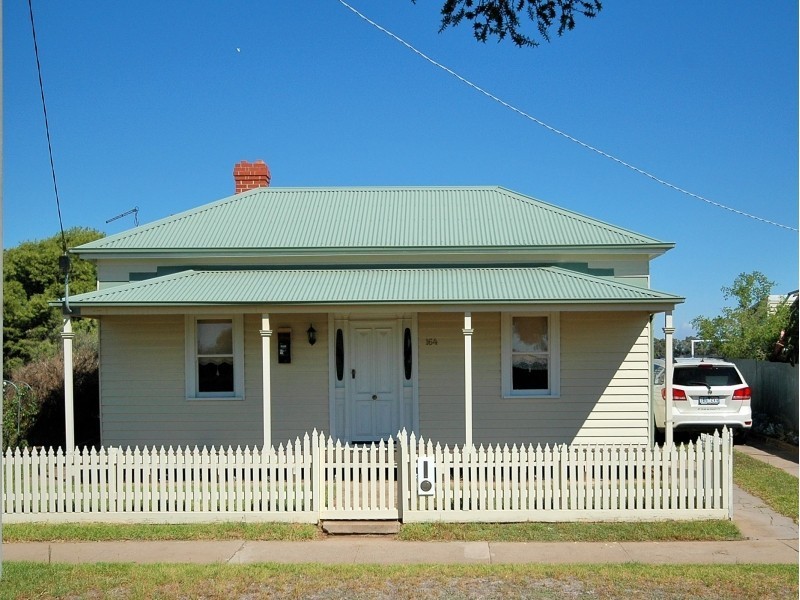 164 Woods Street, Donald VIC 3480
