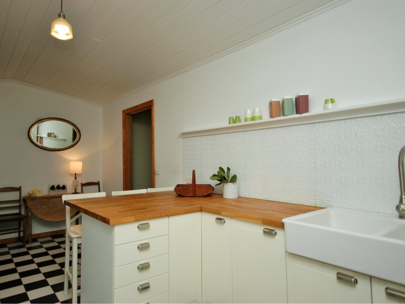 164 Woods Street, Donald VIC 3480