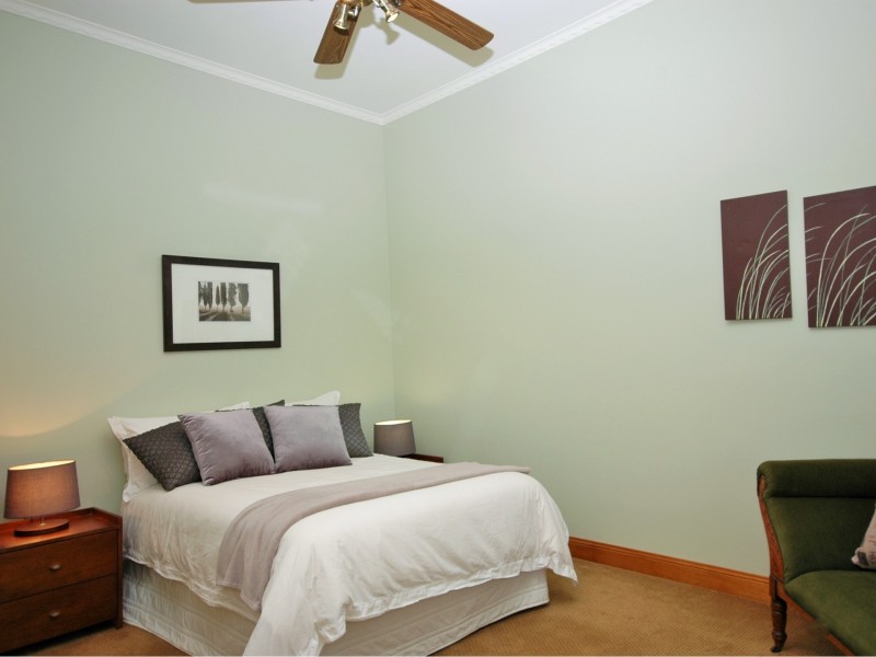 164 Woods Street, Donald VIC 3480
