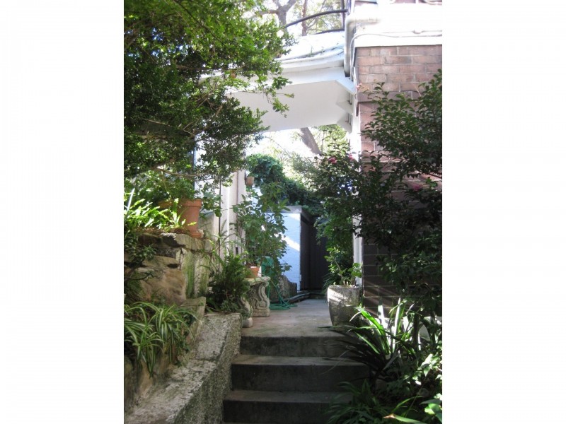 2/43 Birriga Road, Bellevue Hill NSW 2023