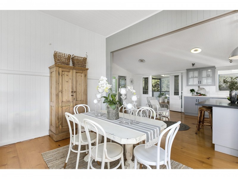 61 Kingsley Terrace, Wynnum QLD 4178