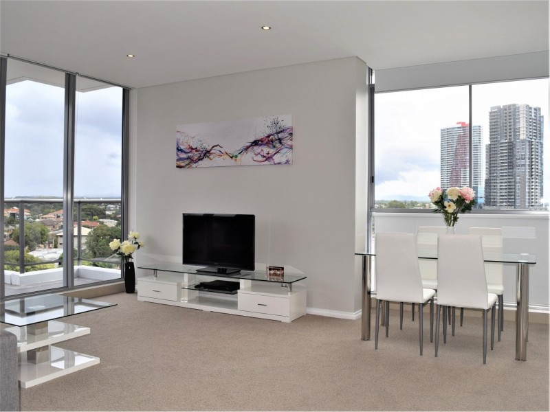 1114/3 Como Crescent, Southport QLD 4215