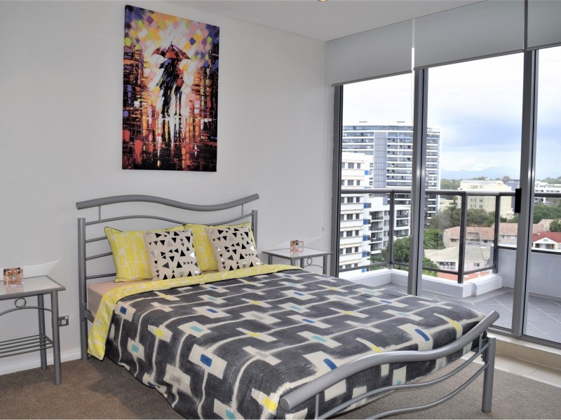 1114/3 Como Crescent, Southport QLD 4215