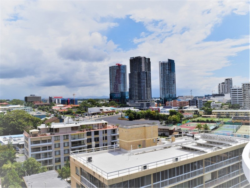 1114/3 Como Crescent, Southport QLD 4215
