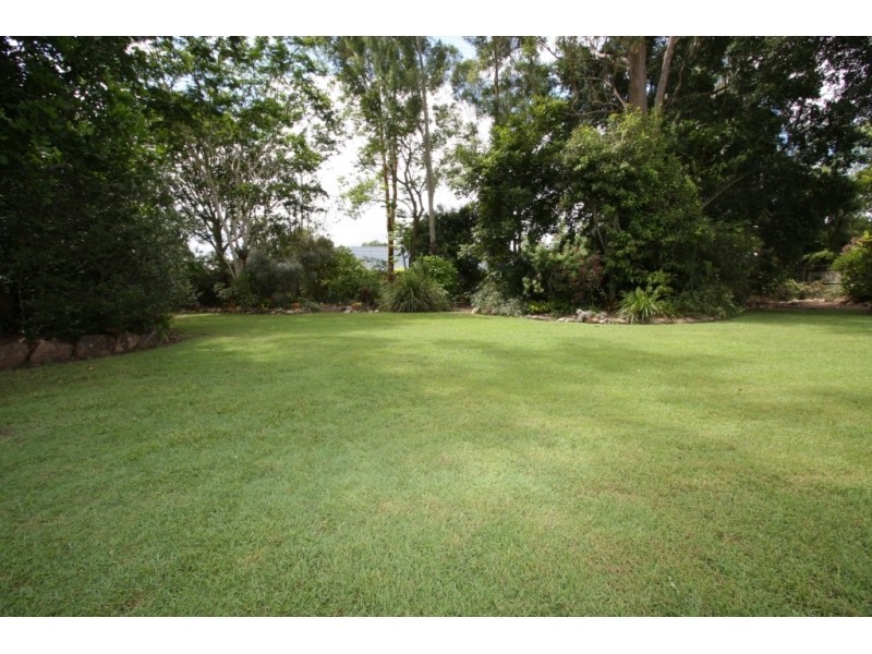 21 Church Road, Bellbowrie QLD 4070