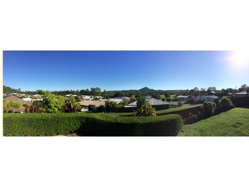 12 Viv Hull Avenue, Eumundi QLD 4562