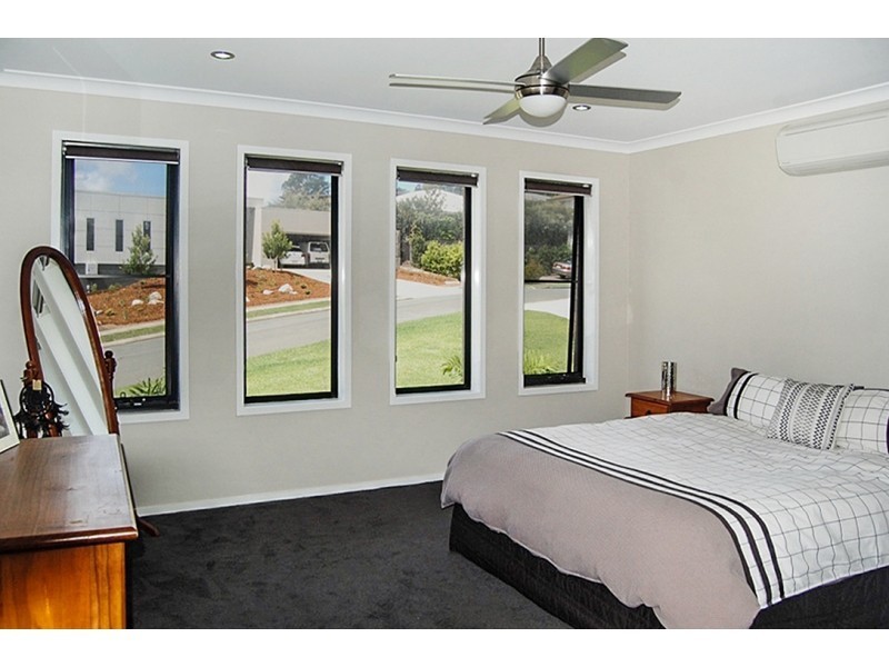 12 Viv Hull Avenue, Eumundi QLD 4562