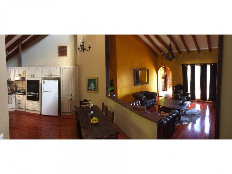 2/21 Linden Avenue, Ivanhoe VIC 3079